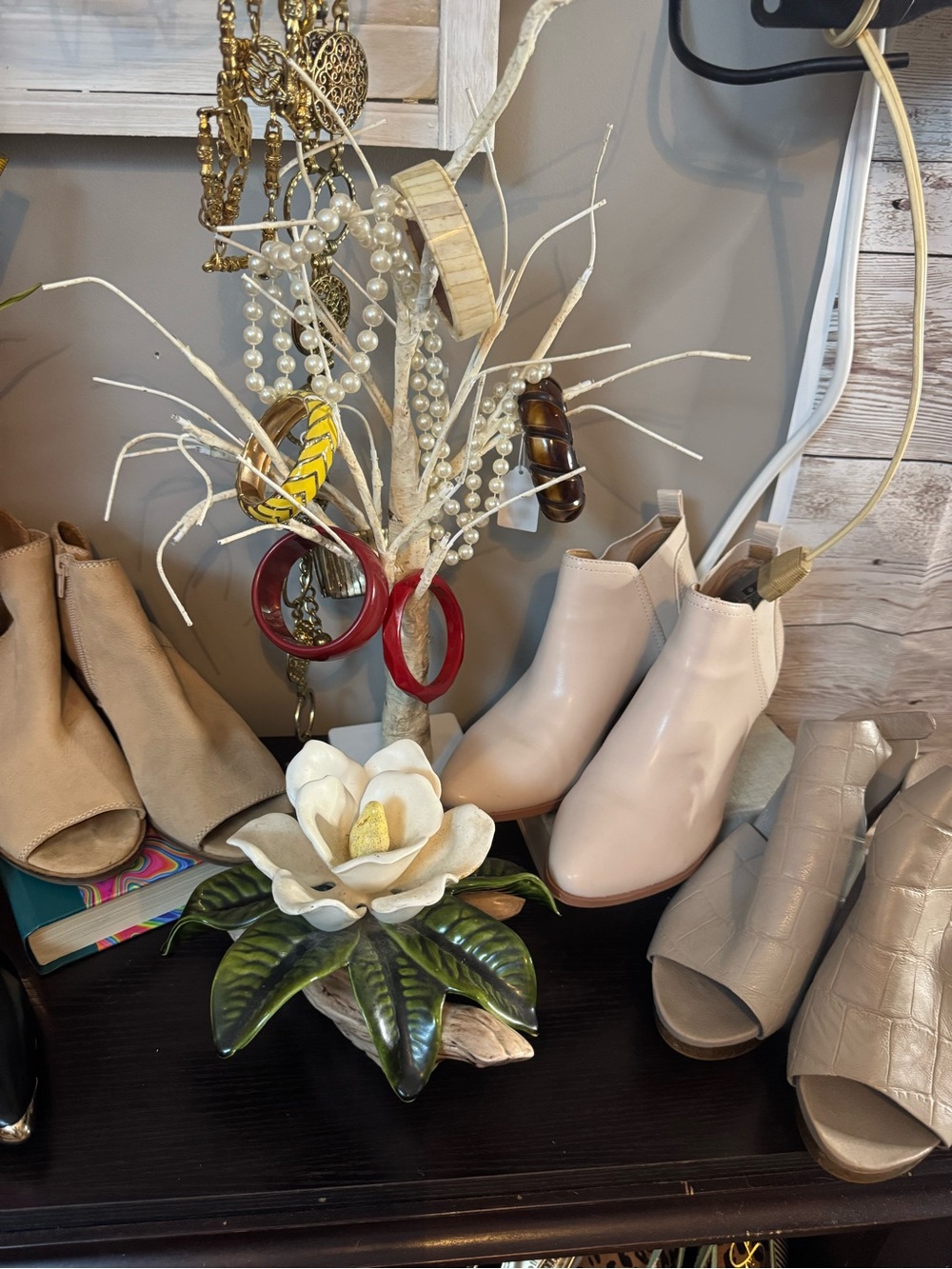 Dolce Vita Light Beige Ankle Booties - Picture 2 of 11